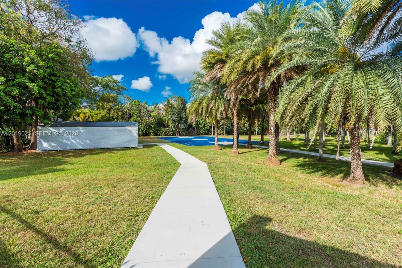 18201 SW 70th Pl, Southwest Ranches, FL 33331 Photo