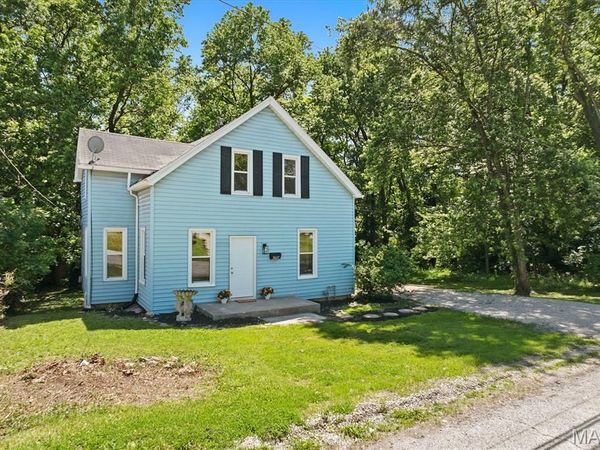 3027 Mayfield Avenue , Alton, IL 62002