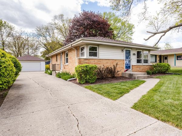 4123 95th STREET, Wauwatosa, WI 53222
