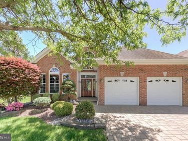 14 COBBLESTONE BOULEVARD, MONROE TWP, NJ 08831