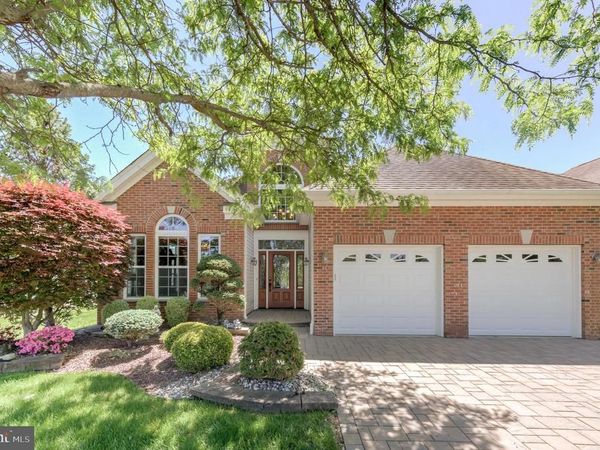 14 COBBLESTONE BOULEVARD, MONROE TWP, NJ 08831