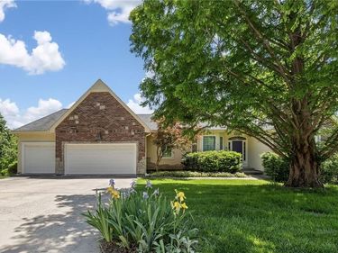 11709 E 71ST Court, Raytown, MO 64133