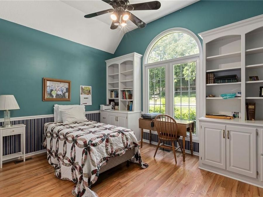 Property Image 25