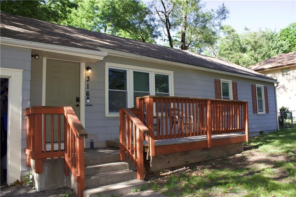316 NW 82nd Street, Kansas City, MO 64118 Main Photo