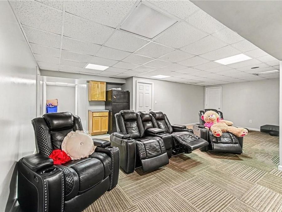 Property Image 32