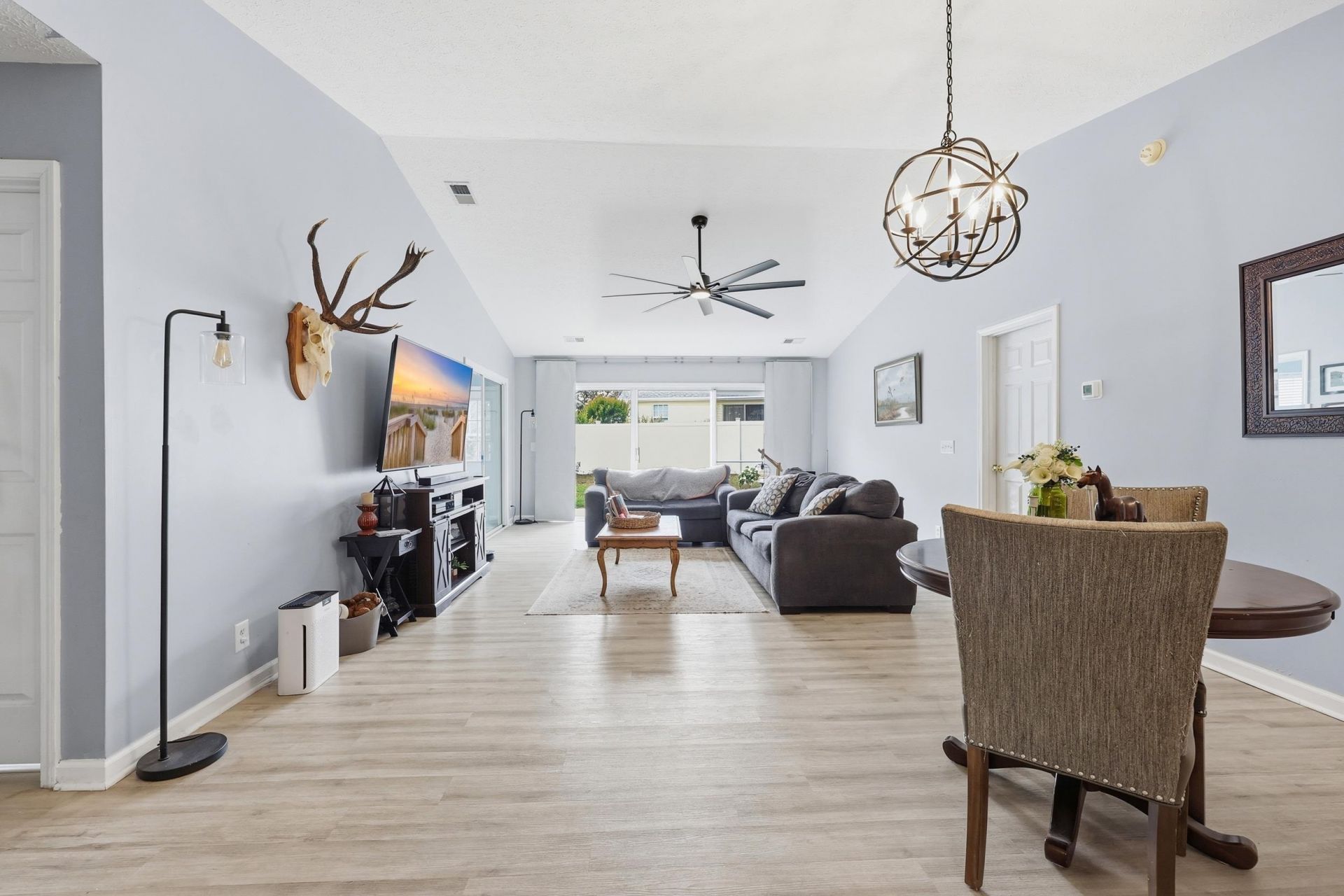 4214 Wrens Crossing Photo 5