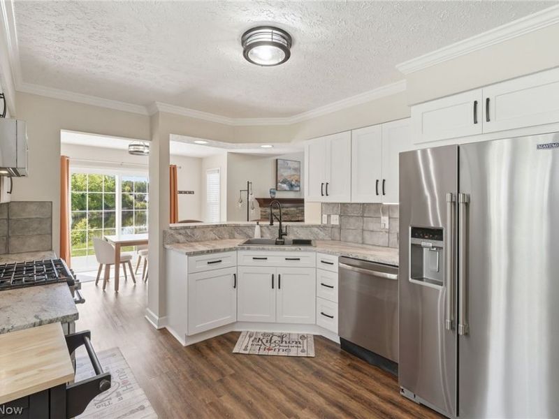8704 Wakefield Run, North Ridgeville, OH 44039 Photo 12