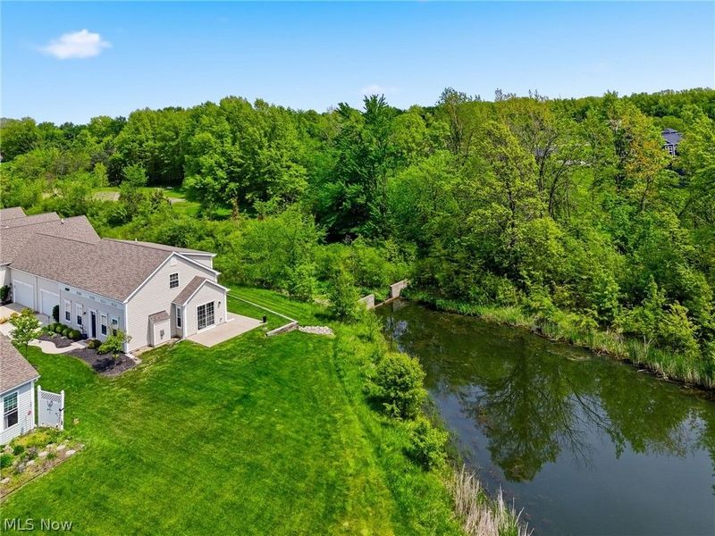 8704 Wakefield Run, North Ridgeville, OH 44039 Photo 2