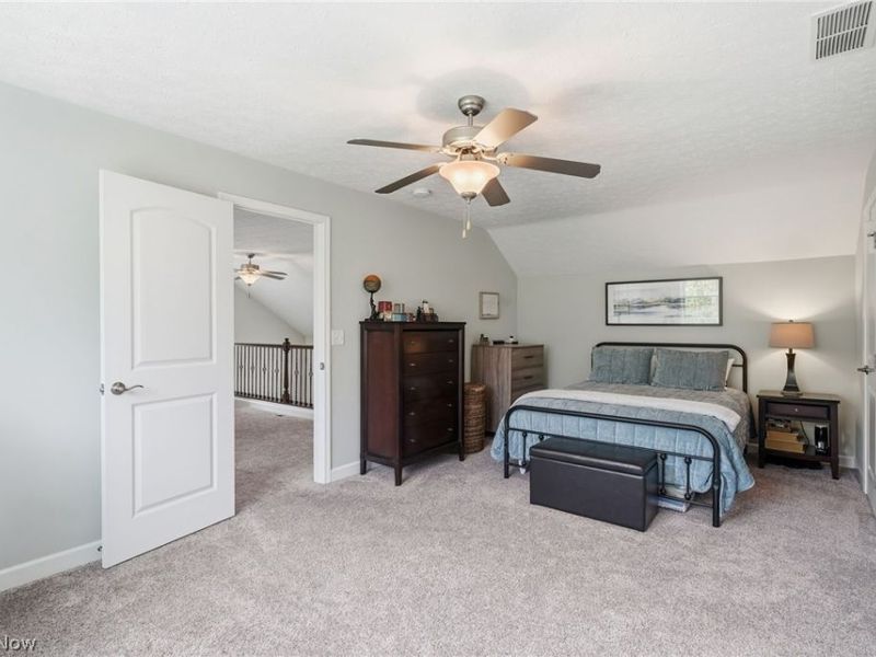 8704 Wakefield Run, North Ridgeville, OH 44039 Photo 23