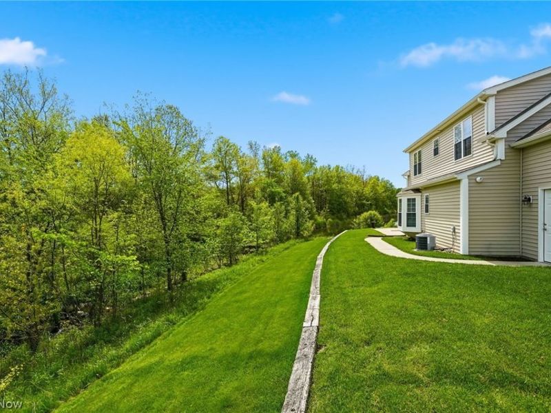 8704 Wakefield Run, North Ridgeville, OH 44039 Photo 30