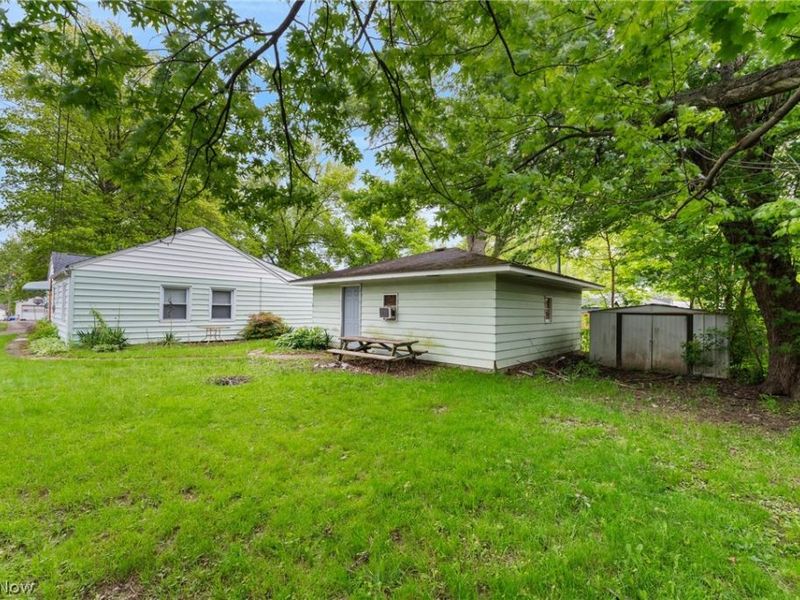 485 Grosvenor Avenue NW, Massillon, OH 44647 Photo 23