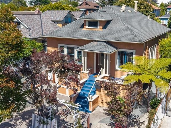 2221 Roosevelt, Berkeley, CA 94703