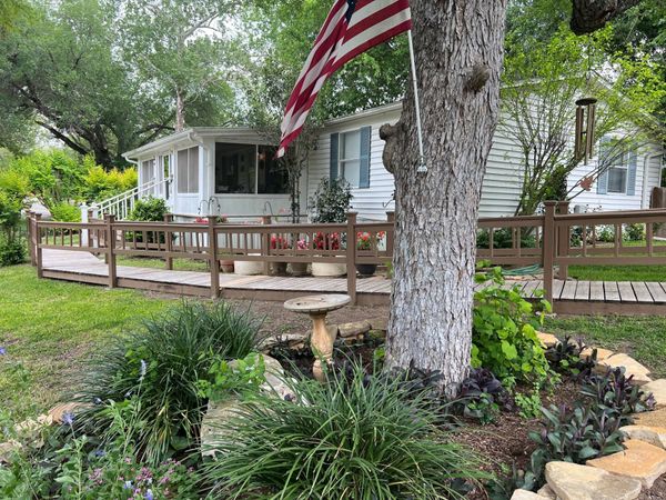 356 River Bend DR , New Braunfels, TX 78130