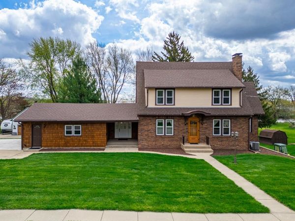 629 E Lincoln Avenue, BELVIDERE, IL 61008