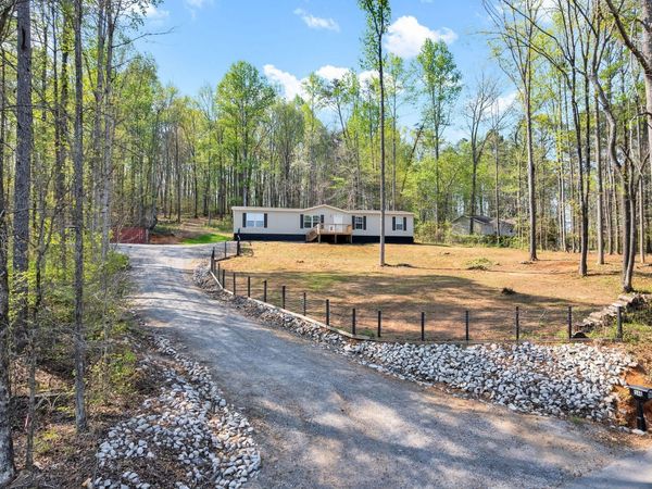 146 County Road 3 , Riceville, TN 37370