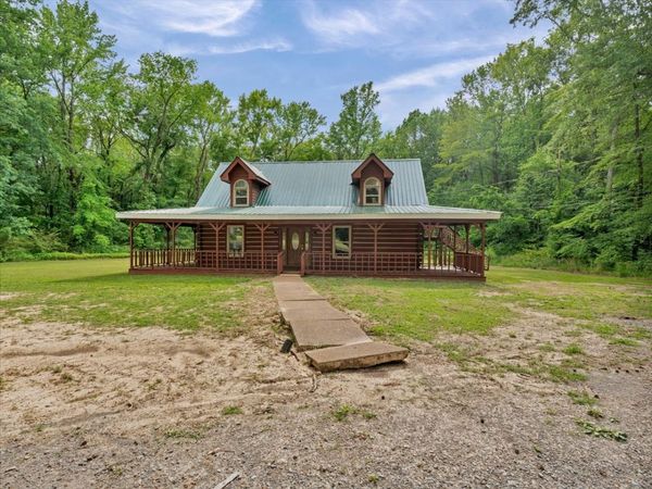 409 Elora Rd , Elora, TN 37328