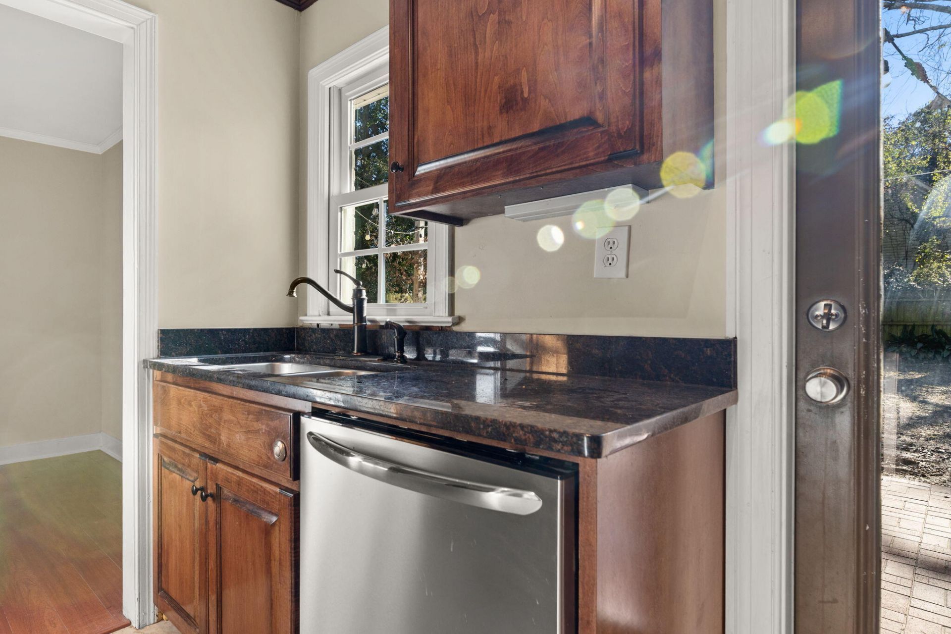 33 Rahn Road Photo 9