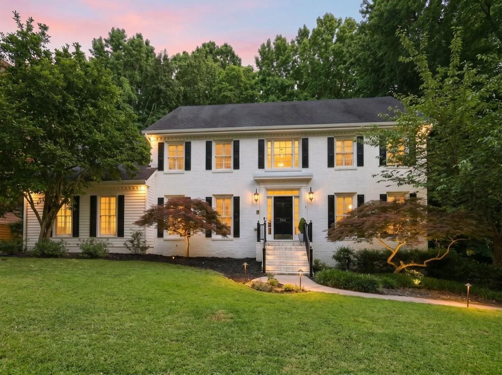 898 Byrnwyck Road Ne, Atlanta, GA 30319 Main Photo