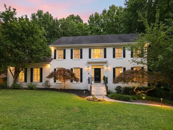898 Byrnwyck Road NE, Atlanta, GA 30319