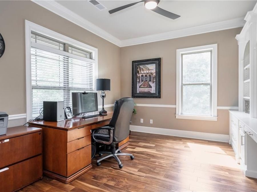Property Image 8
