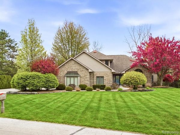 2837 Shorewood Boulevard, Fort Gratiot Twp, MI 48059