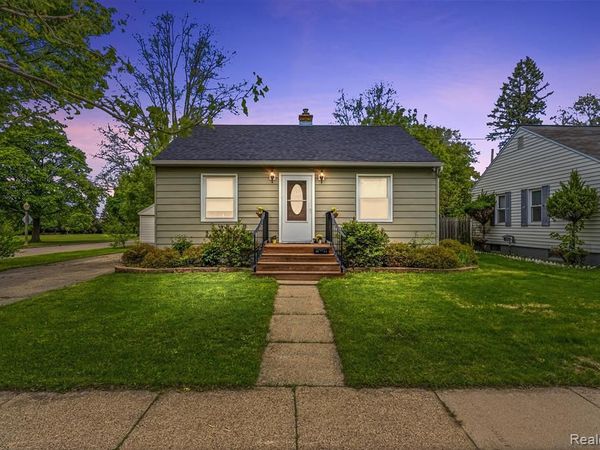 2014 Hyland Street, Lansing, MI 48915