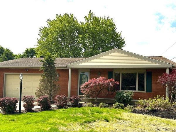 26771 Leenders Lane , North Olmsted, OH 44070