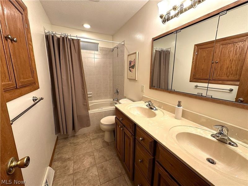 26771 Leenders Lane, North Olmsted, OH 44070 Photo 20