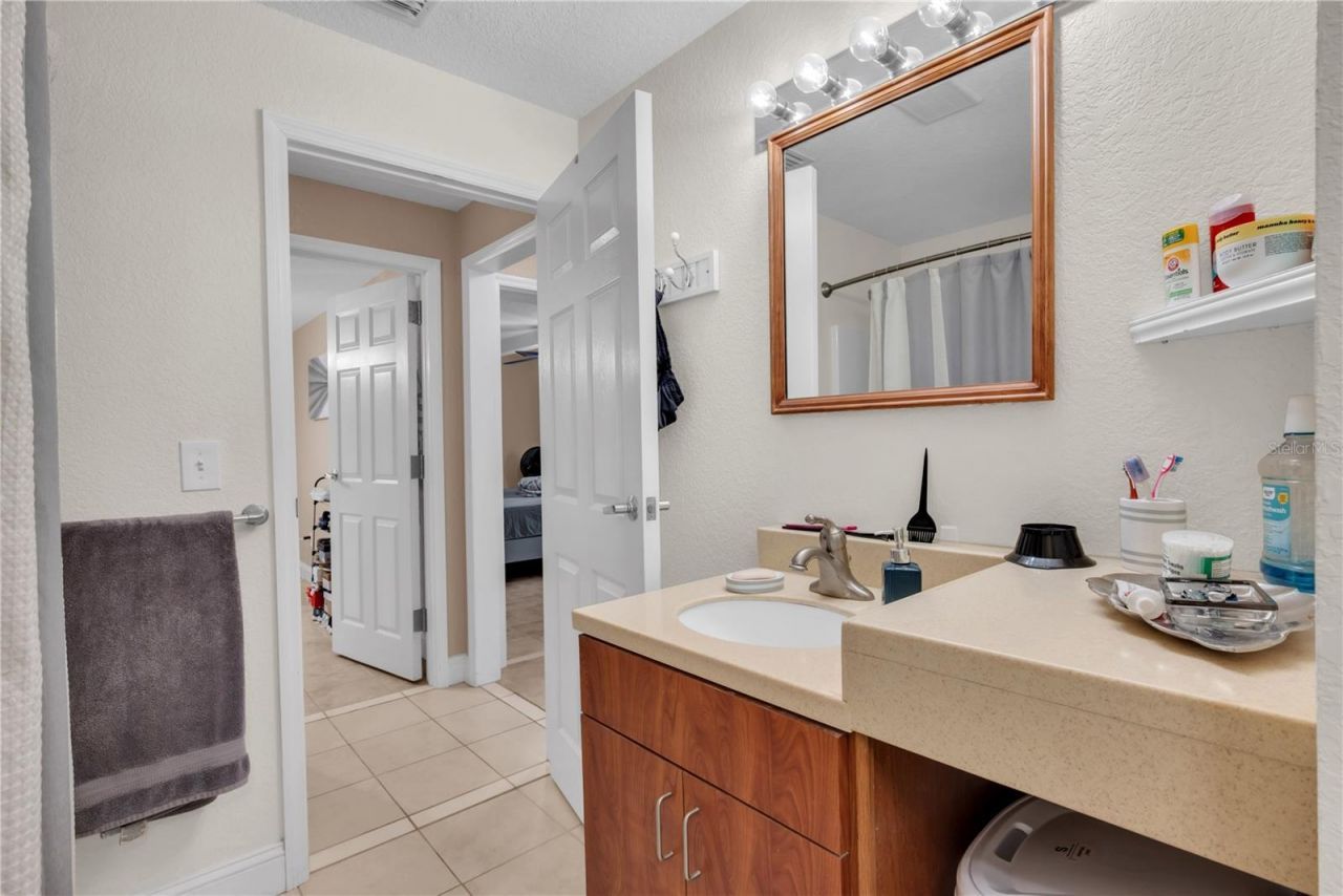 1201 E Norfolk Street, Tampa, FL 33604 Photo