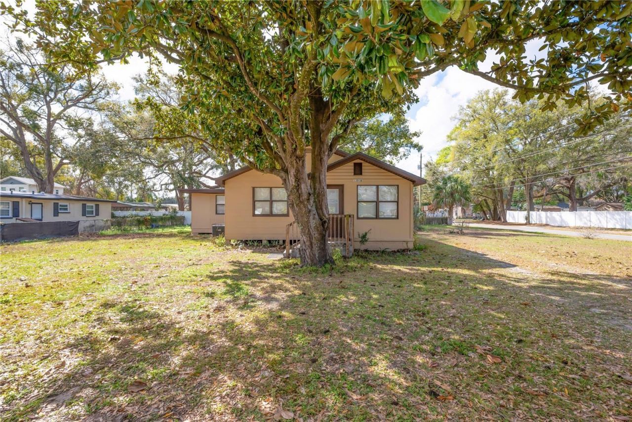 1201 E Norfolk Street, Tampa, FL 33604 Photo