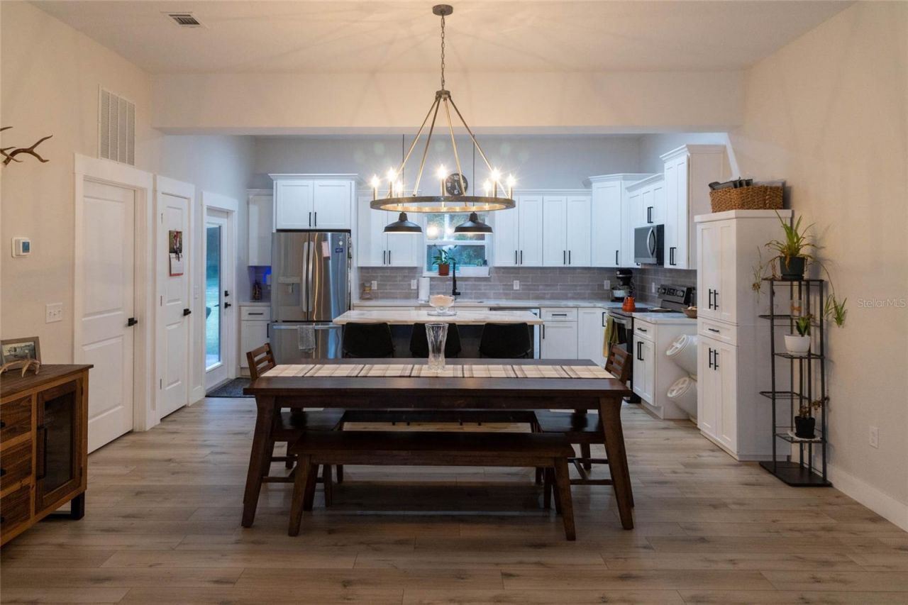 8031 NW 172nd Lane, Fanning Springs, FL 32693 Photo