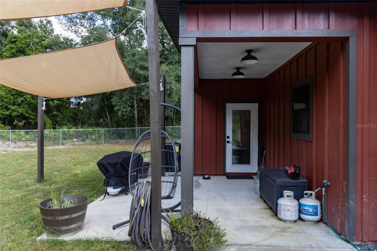 8031 NW 172nd Lane, Fanning Springs, FL 32693 Photo