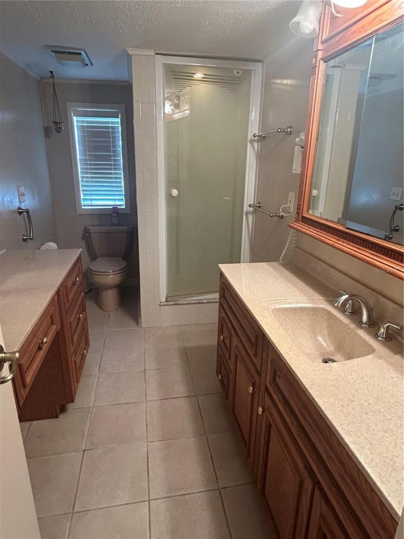 902 N Crystal Terrace, Plant City, FL 33563 Photo
