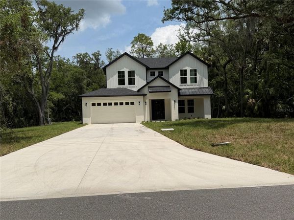 1602 LAKE HARNEY , GENEVA, FL 32732