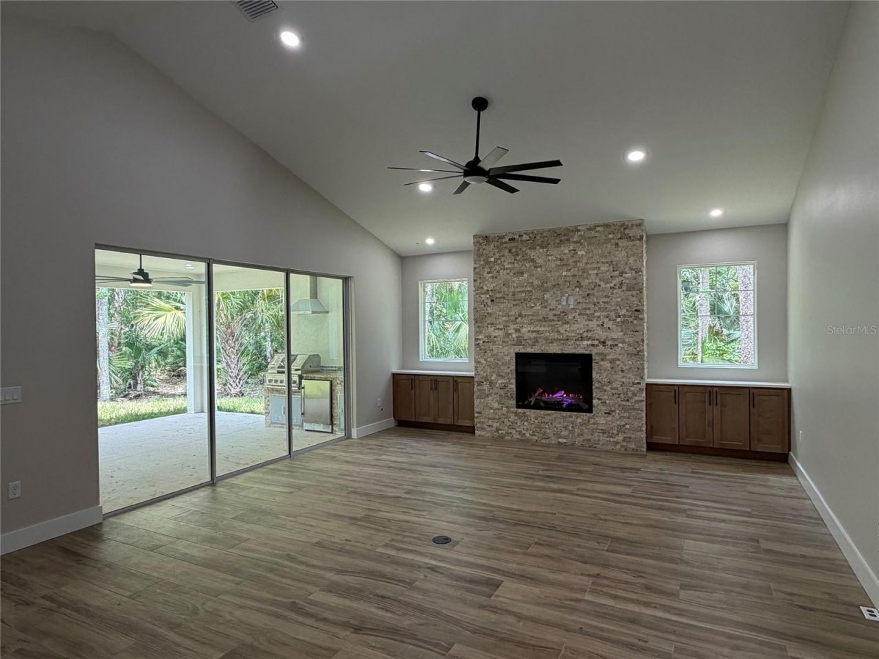 1602 Lake Harney , Geneva, FL 32732 Photo