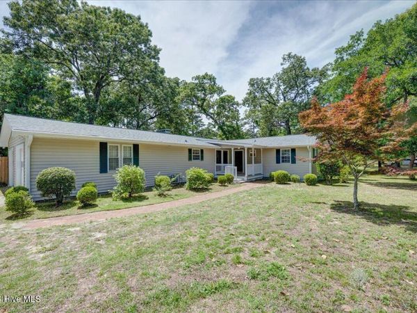 5107 White Oak Drive, Trent Woods, NC 28562