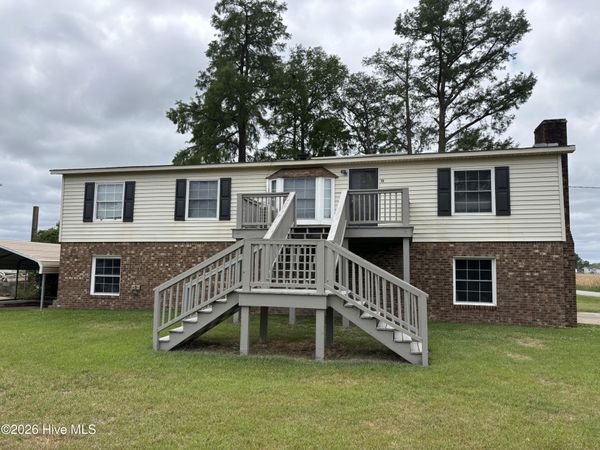 12 Blackbird Lane , Chocowinity, NC 27817
