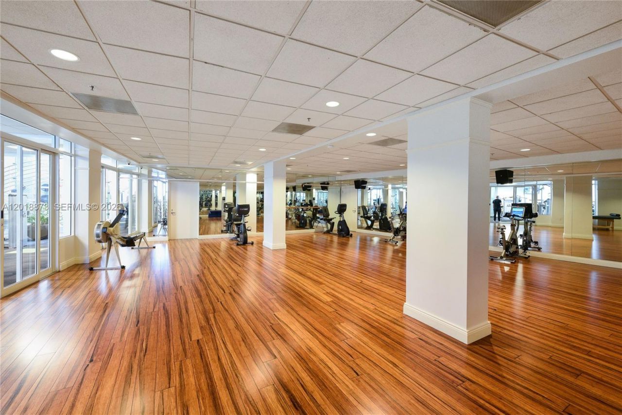 848 Brickell Key Dr , Unit 2703, Miami, FL 33131 Photo