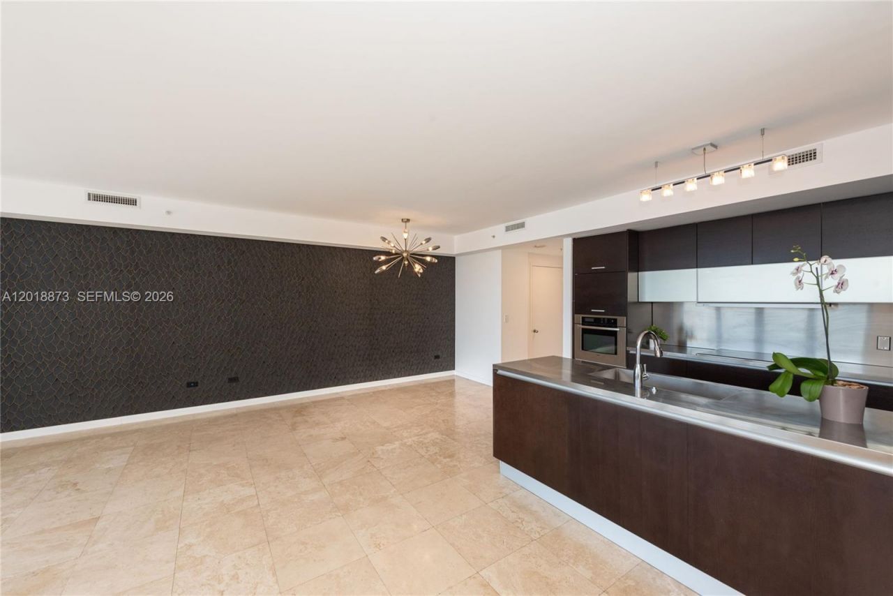 848 Brickell Key Dr , Unit 2703, Miami, FL 33131 Photo