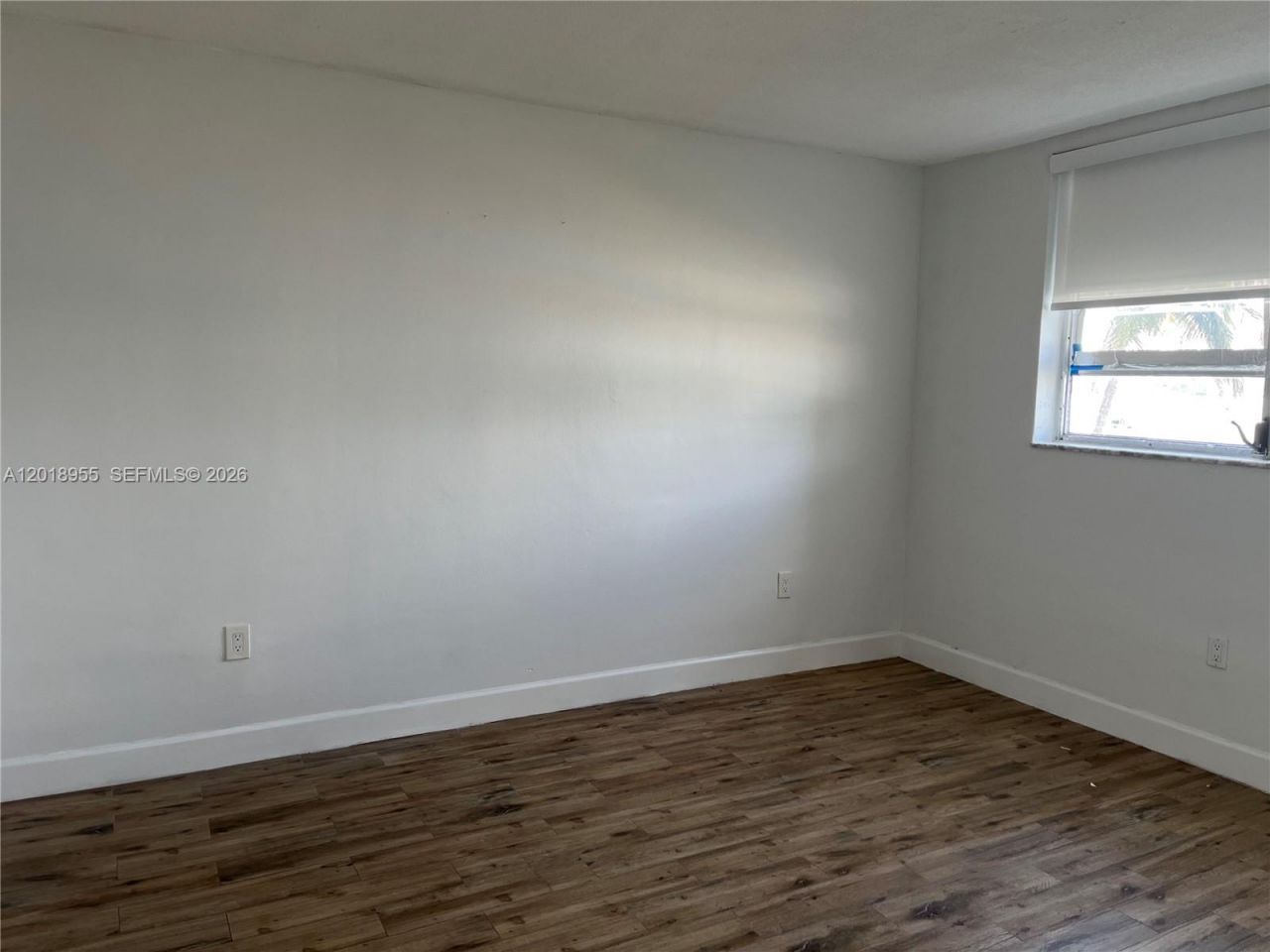 2910 Point East Dr , Unit M209, Aventura, FL 33160 Photo