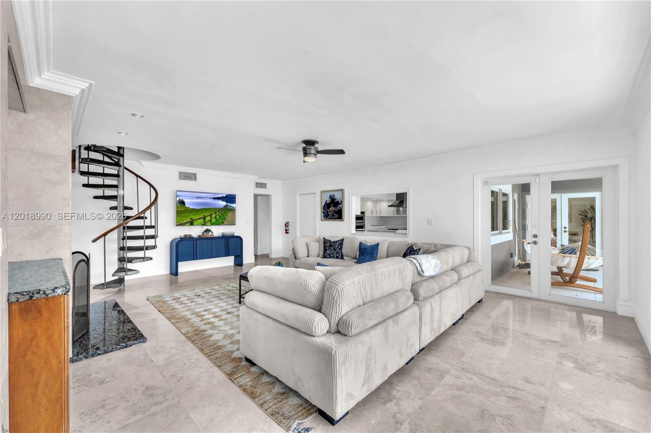 4440 NE 23rd Ave , Lighthouse Point, FL 33064 Photo