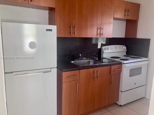 3698 William Ave , Unit 6, Miami, FL 33133
