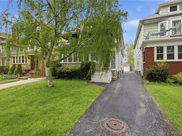 301 Colvin Avenue, Buffalo, NY 14216