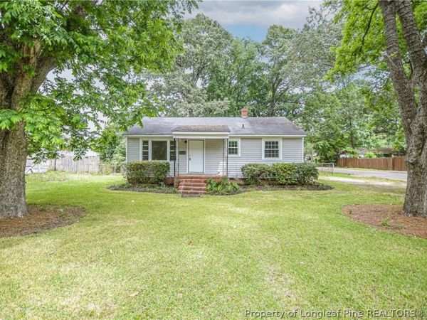 407 Hicks Avenue, Fayetteville, NC 28304