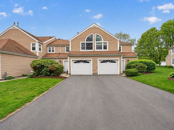 16 Canvasback Way, Unit 16, Walpole, MA 02081