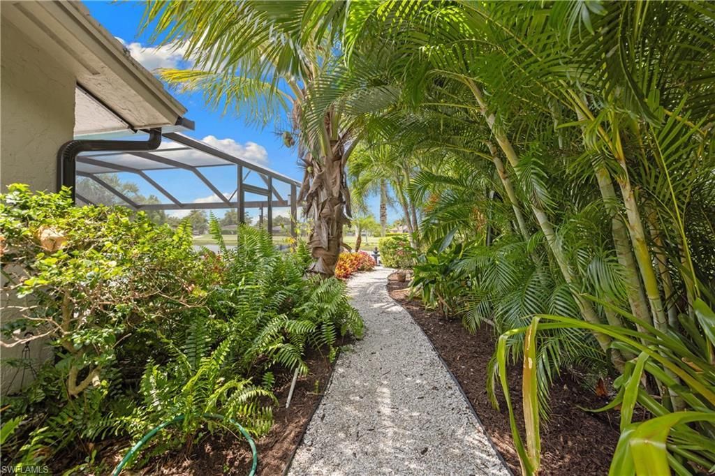 214 Torrey Pines Pt , Naples, FL 34113 Photo