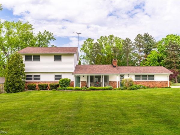 10548 Briar Hill Drive, Kirtland, OH 44094