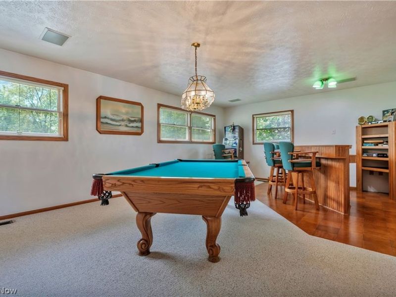 10548 Briar Hill Drive, Kirtland, OH 44094 Photo 8