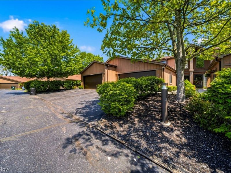 636 Cherry Park Oval, Aurora, OH 44202 Photo 29