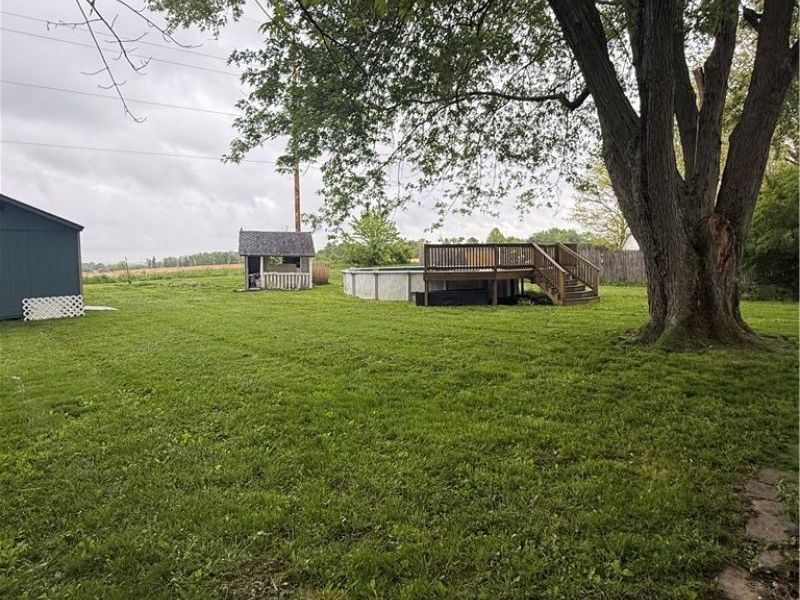 7660 Lakefield Street, Louisville, OH 44641 Photo 5